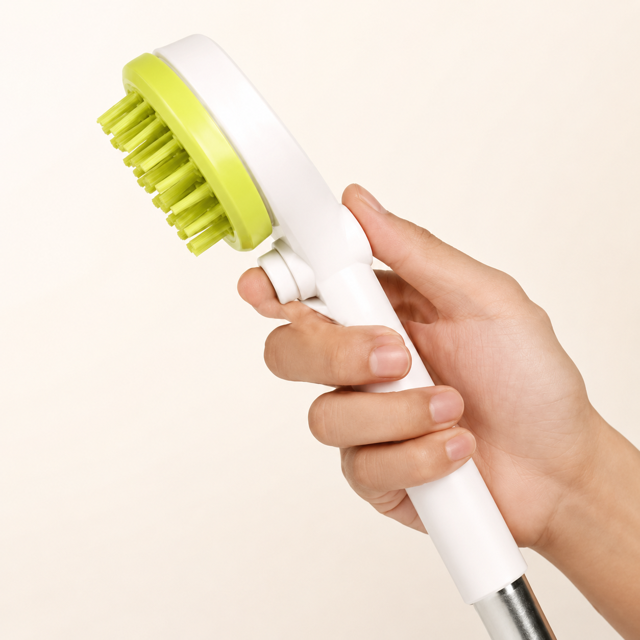 Pet Bath Brush – Massage & Rinse Sprayer for Dogs and Cats - Image 4